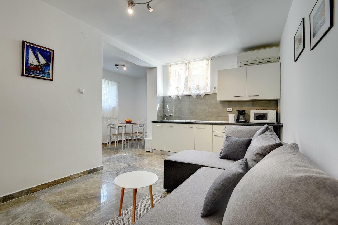 Apartments Aldo Banjole Zewnętrze zdjęcie